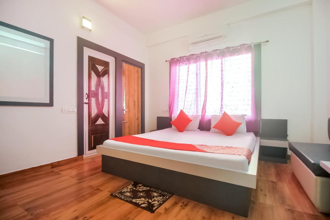 Oyo 69836 Aponjon Resort And Restaurant Shaugaon Екстериор снимка